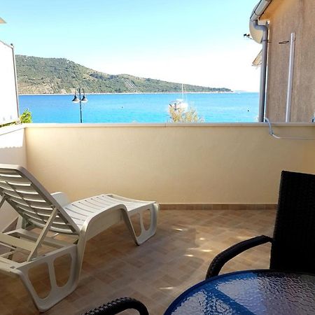 Apartmani Smoljic Primošten Buitenkant foto