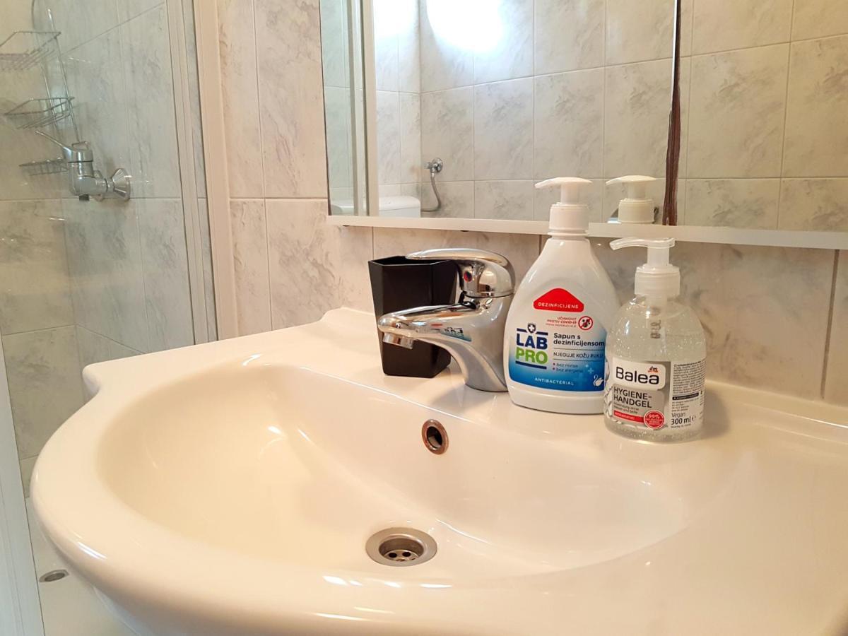 Apartmani Smoljic Primošten Buitenkant foto
