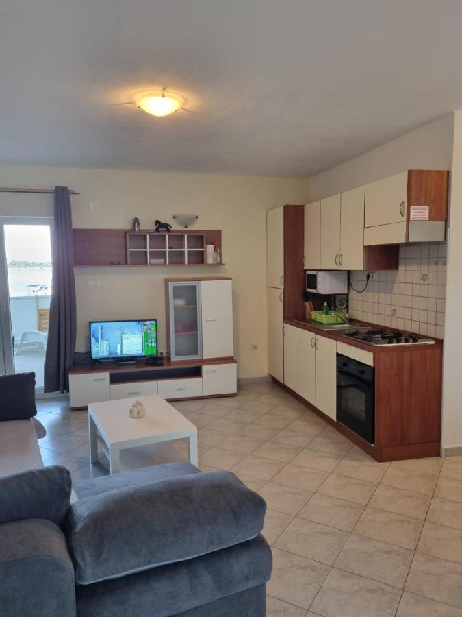 Apartmani Smoljic Primošten Buitenkant foto