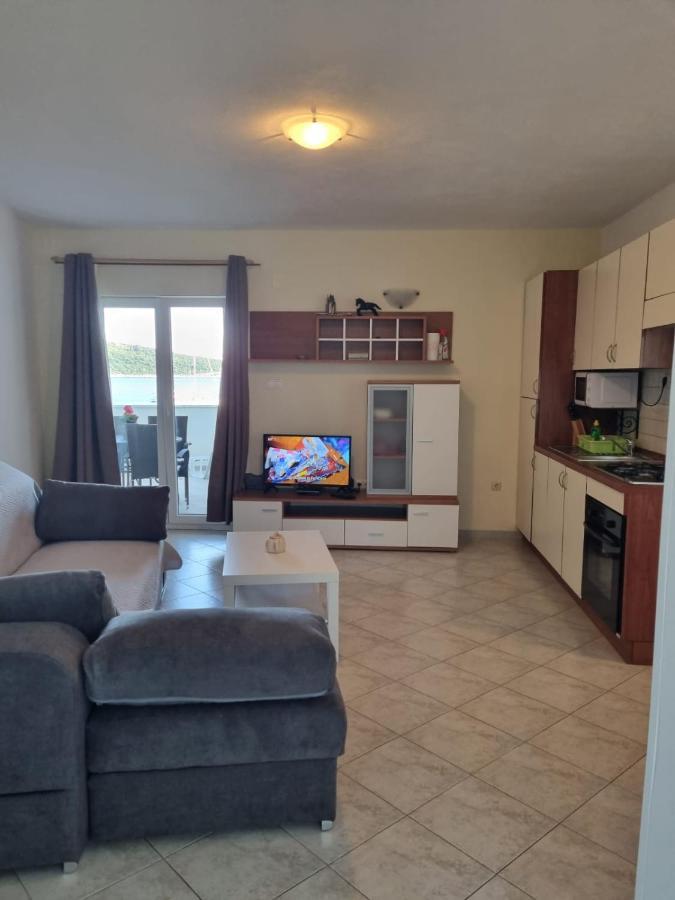 Apartmani Smoljic Primošten Buitenkant foto