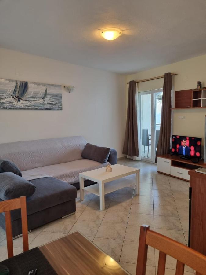 Apartmani Smoljic Primošten Buitenkant foto