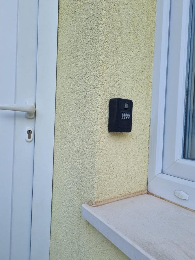 Apartmani Smoljic Primošten Buitenkant foto